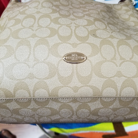 Coach purse - Picture 3 of 10